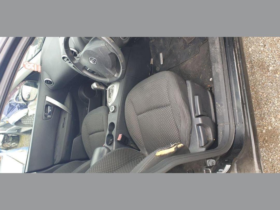 Photo '11' of Nissan Dualis