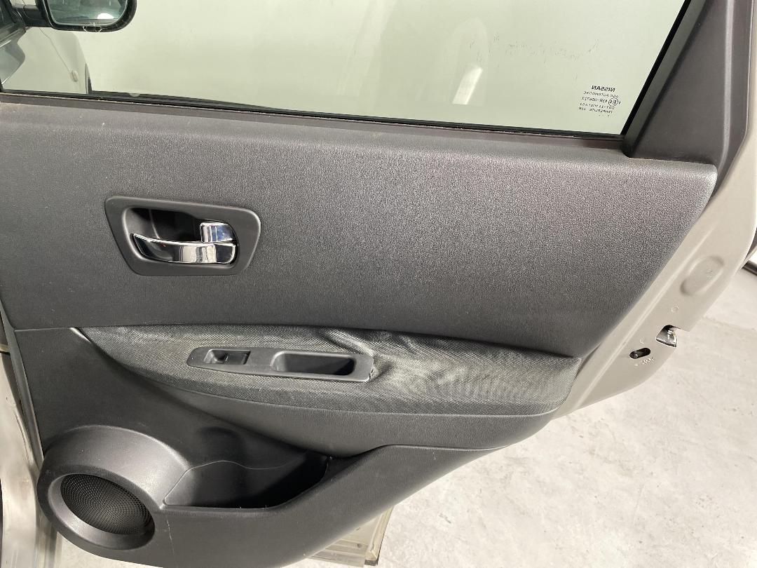 Photo '19' of Nissan Dualis