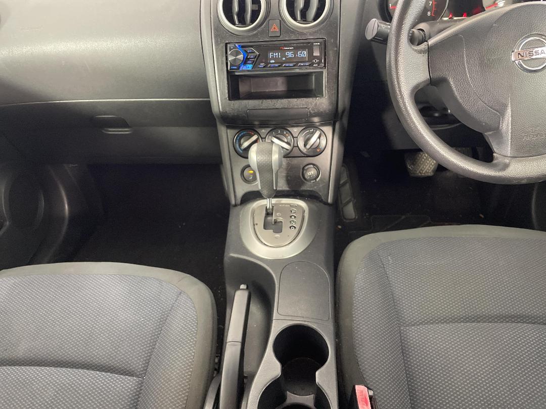 Photo '18' of Nissan Dualis