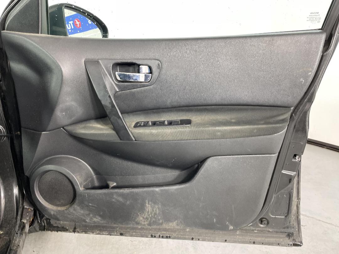 Photo '15' of Nissan Dualis