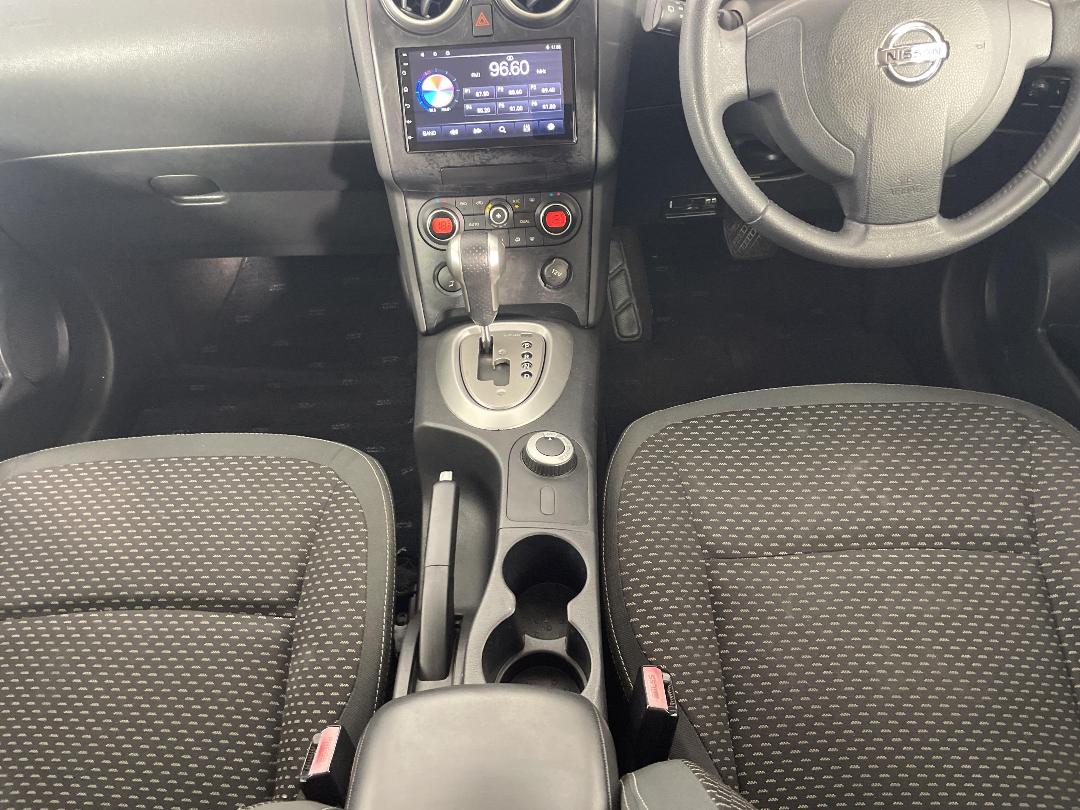 Photo '18' of Nissan Dualis