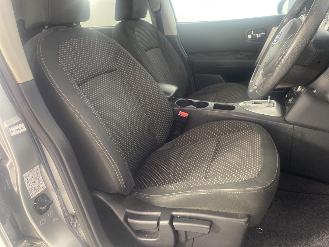 Photo '16' of Nissan Dualis