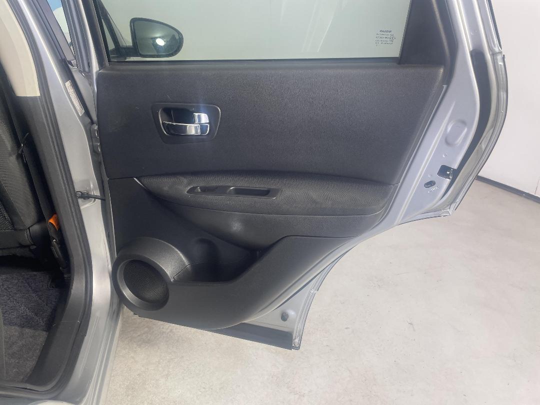 Photo '19' of Nissan Dualis