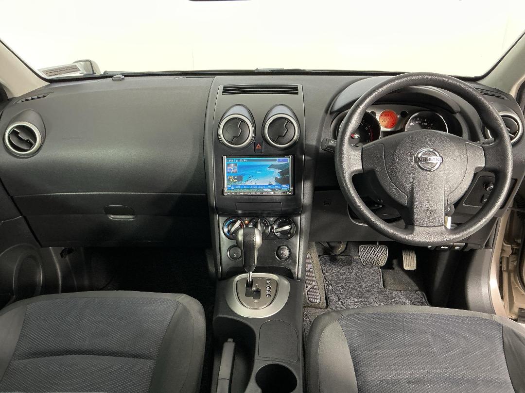 Photo '17' of Nissan Dualis