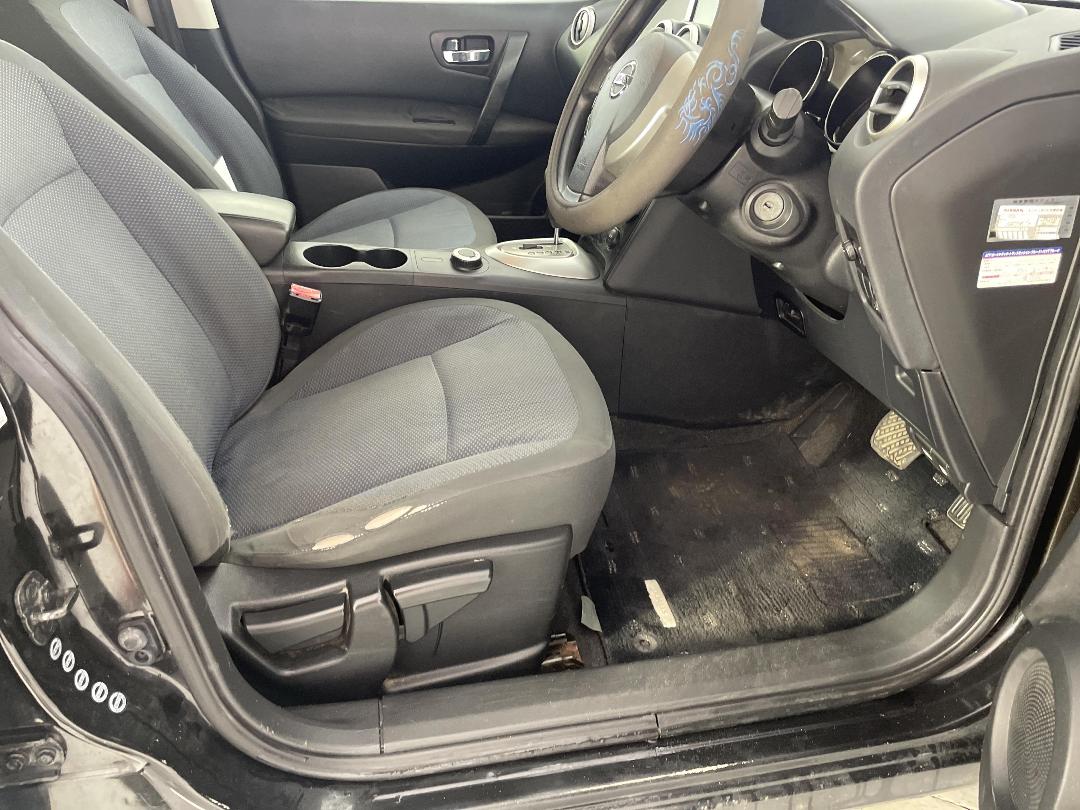 Photo '16' of Nissan Dualis