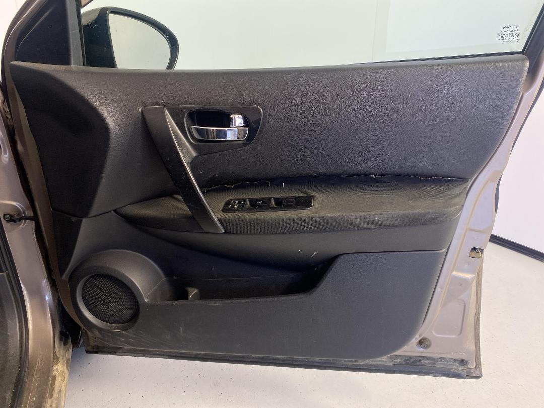 Photo '15' of Nissan Dualis