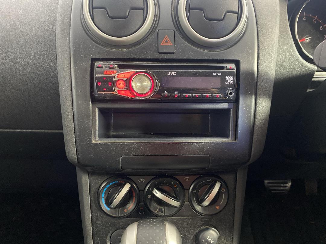 Photo '18' of Nissan Dualis