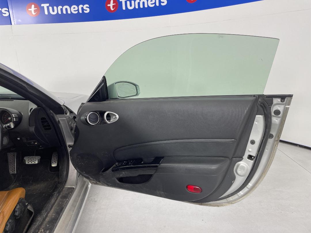 Photo '15' of Nissan Fairlady