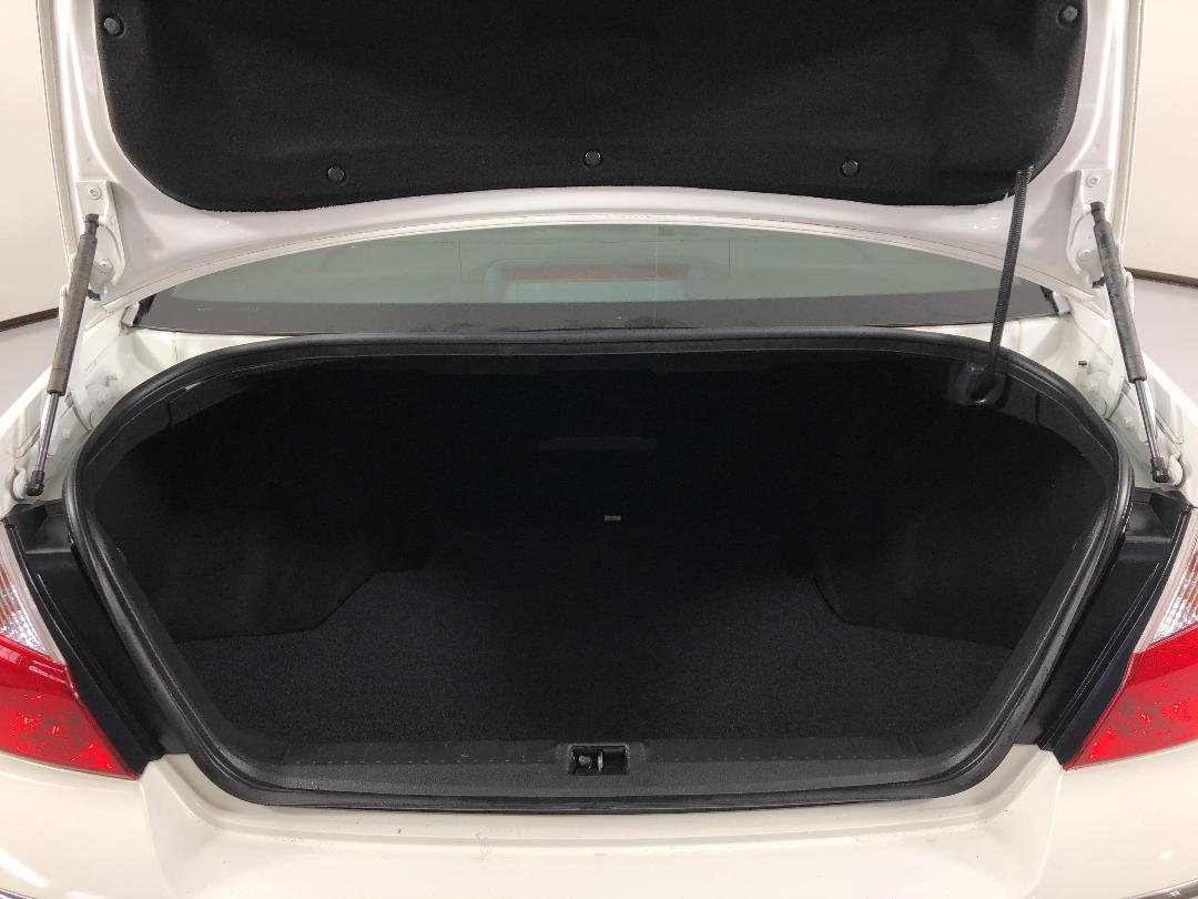 Photo '14' of Nissan Fuga