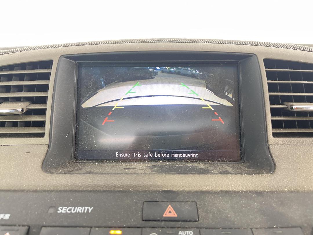 Photo '32' of Nissan Fuga