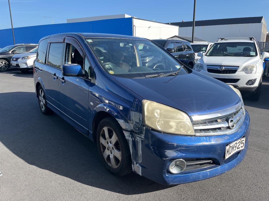 Photo '3' of Nissan Lafesta Photo '3' of Nissan Lafesta