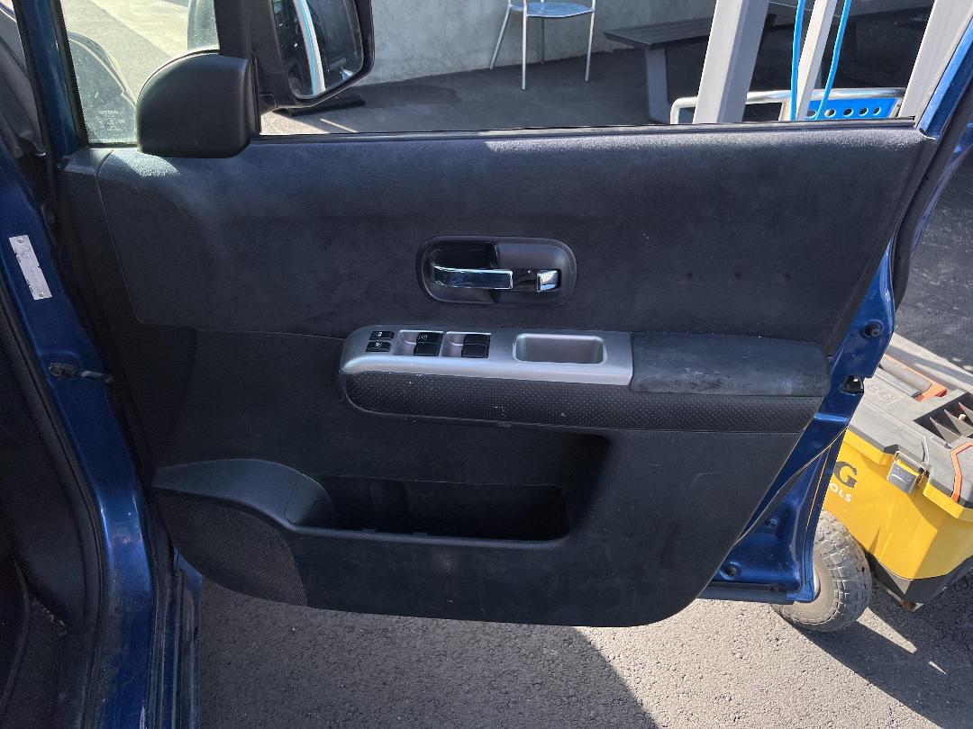 Photo '7' of Nissan Lafesta Photo '7' of Nissan Lafesta