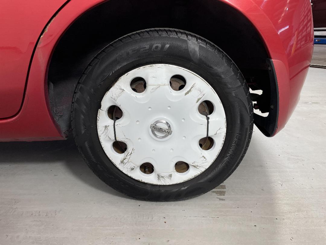 Photo '11' of Nissan March