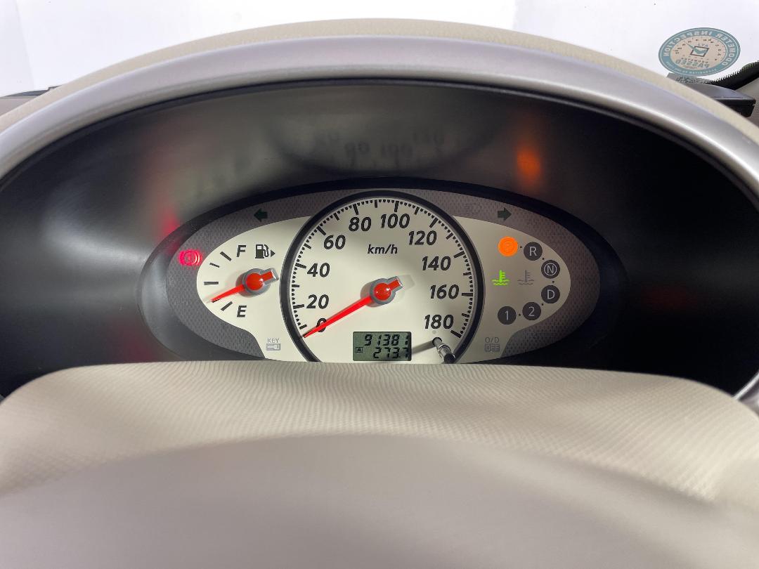 Photo '21' of Nissan March