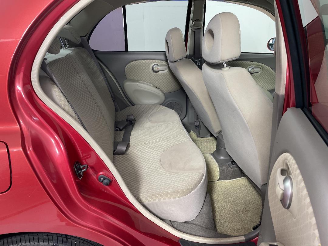 Photo '20' of Nissan March