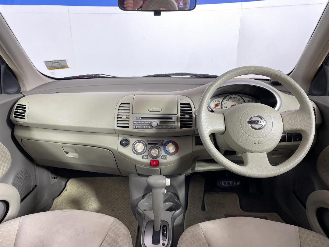 Photo '17' of Nissan March