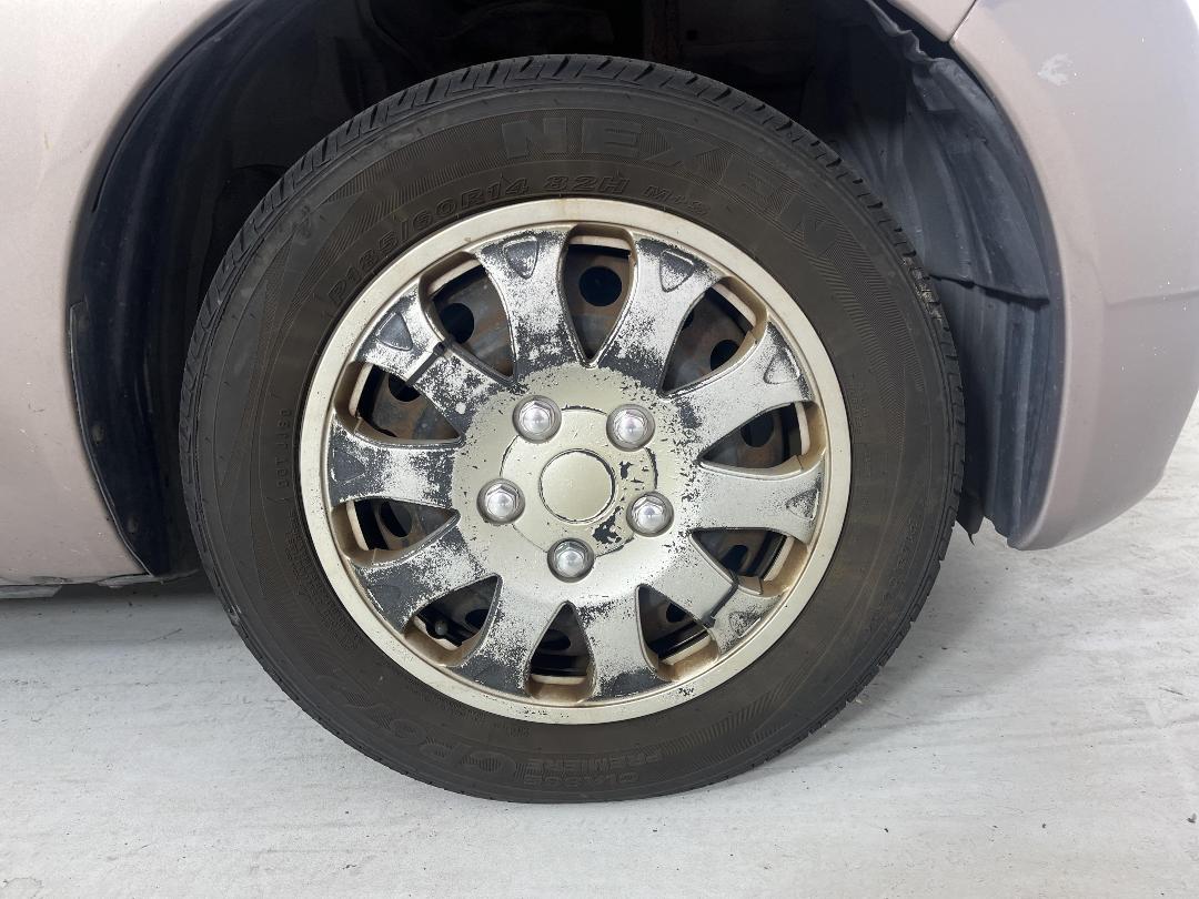 Photo '7' of Nissan March