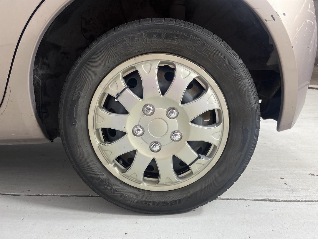 Photo '9' of Nissan March