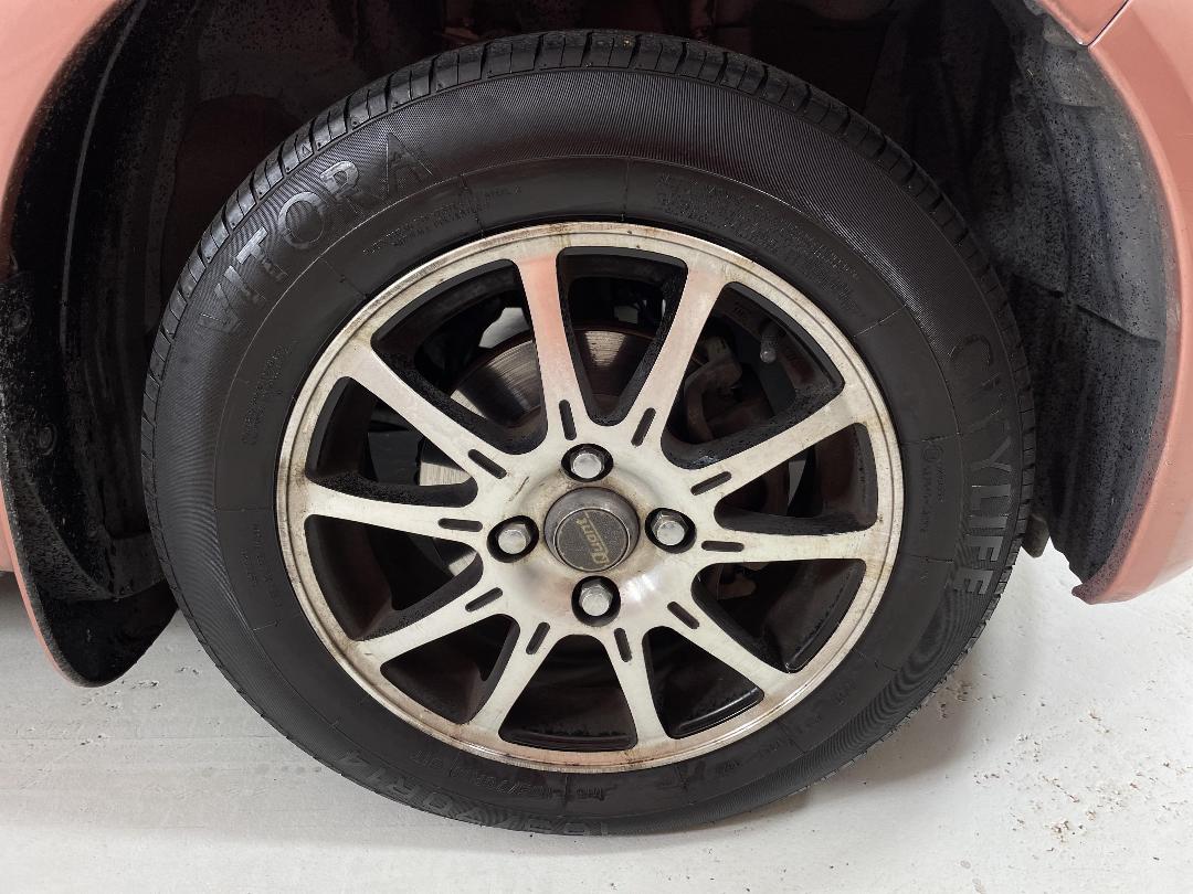 Photo '9' of Nissan March