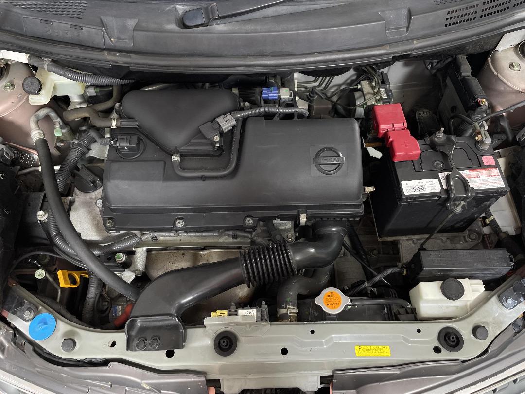 Photo '13' of Nissan March