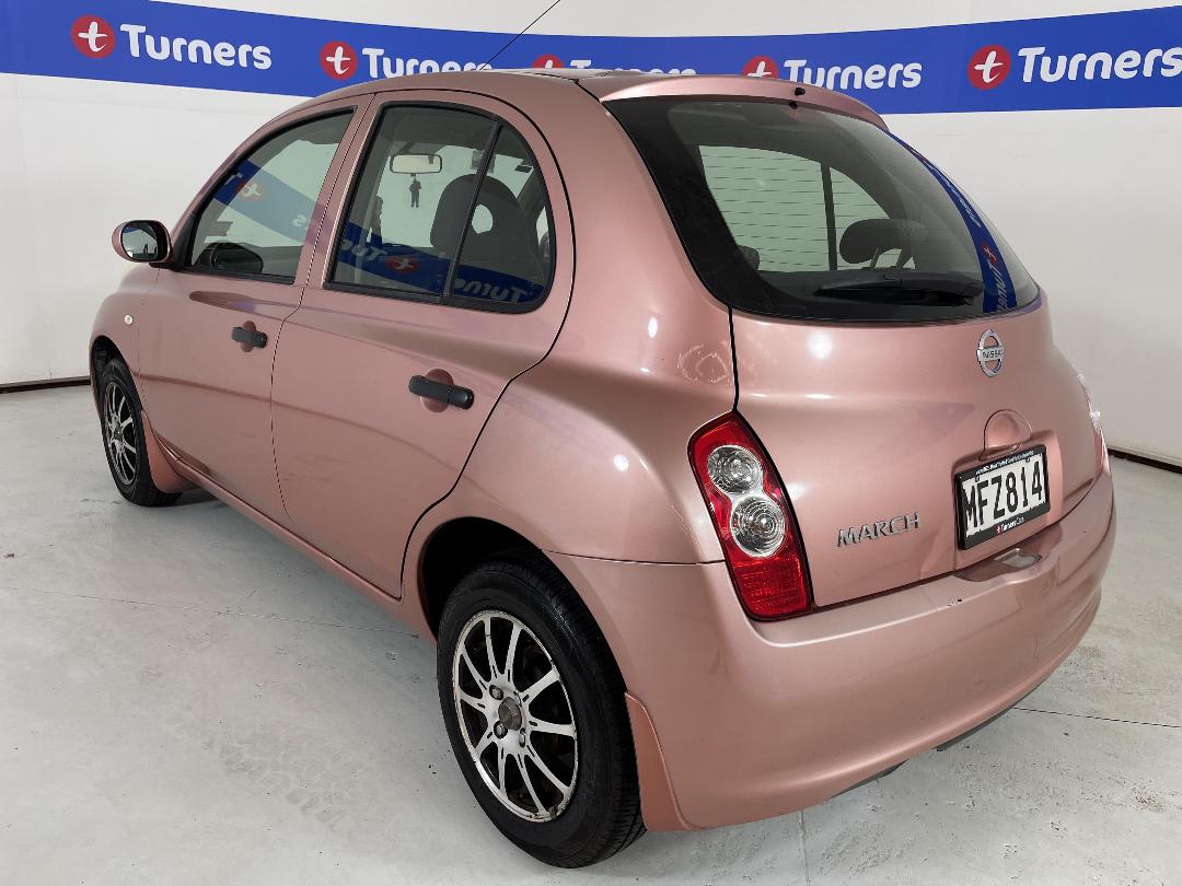 Photo '5' of Nissan March