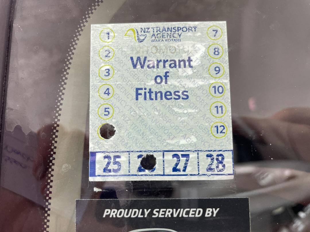 Photo '23' of Nissan March