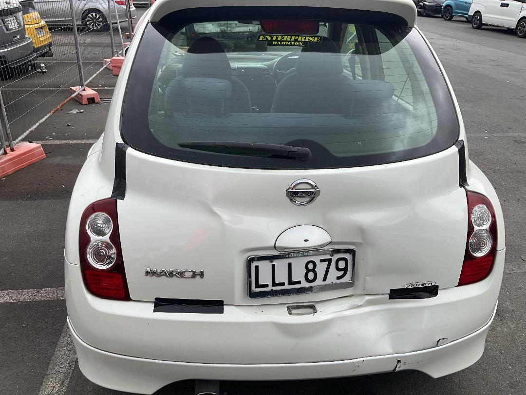 Photo '5' of Nissan March Photo '5' of Nissan March