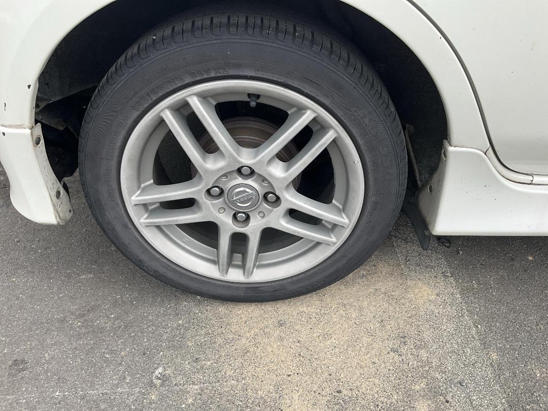 Photo '8' of Nissan March Photo '8' of Nissan March