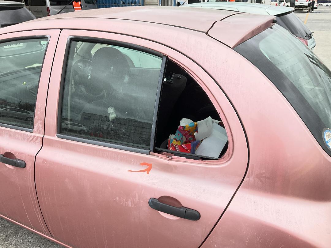 Photo '12' of Nissan March