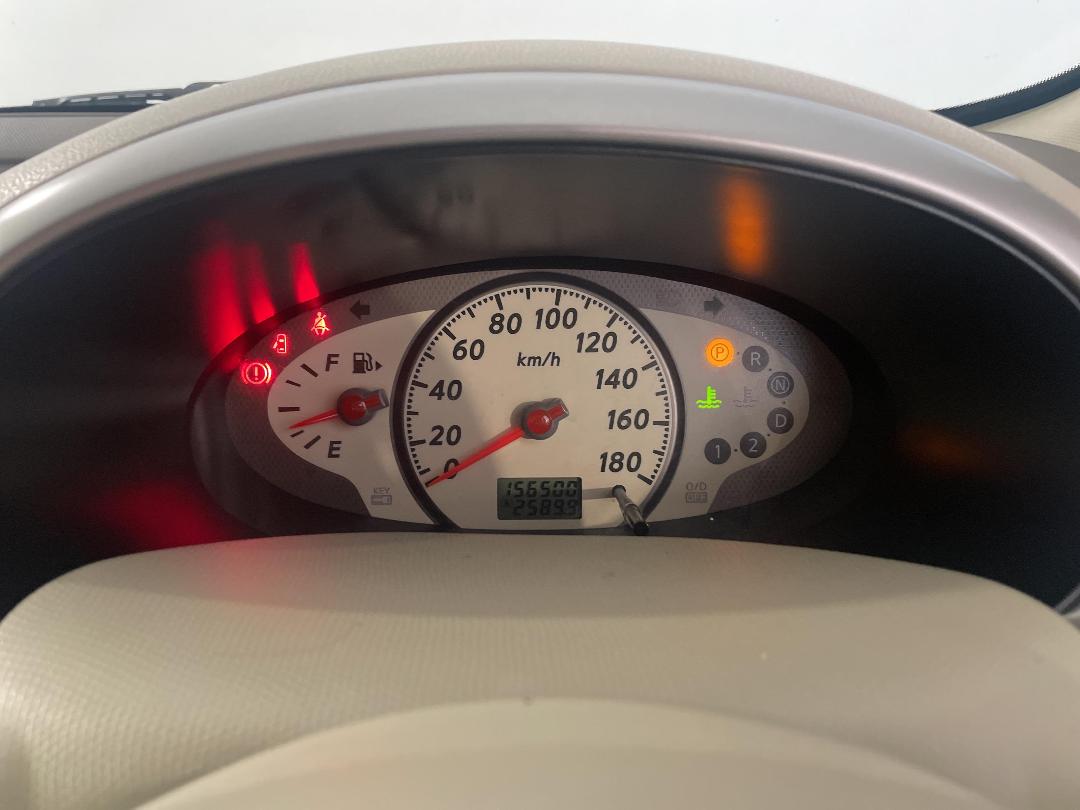 Photo '21' of Nissan March