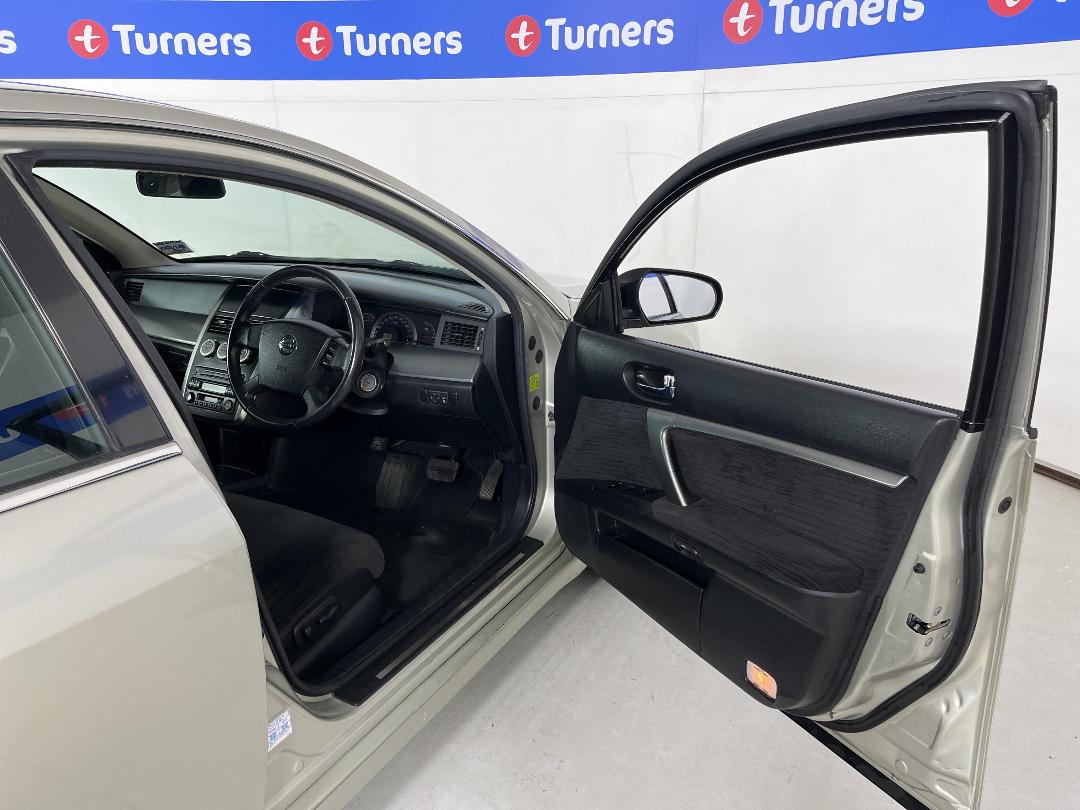 Photo '15' of Nissan Maxima Photo '15' of Nissan Maxima