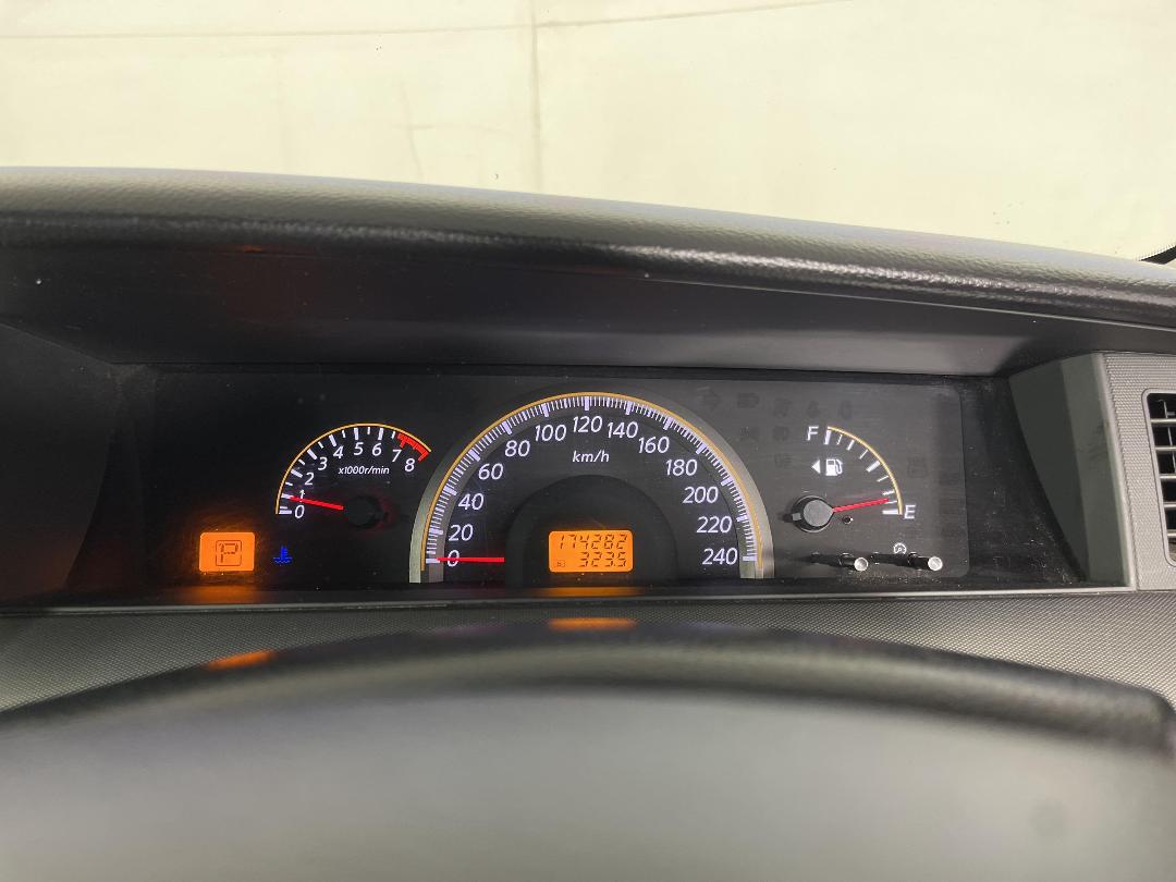 Photo '21' of Nissan Maxima Photo '21' of Nissan Maxima