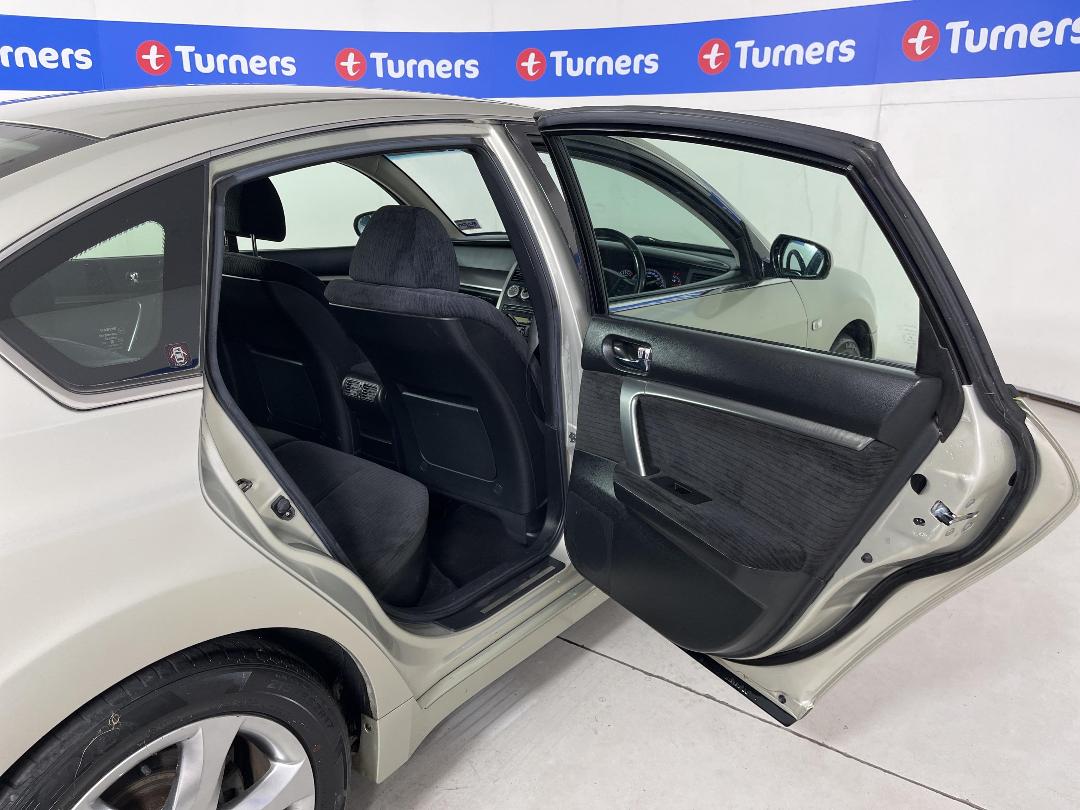 Photo '19' of Nissan Maxima Photo '19' of Nissan Maxima