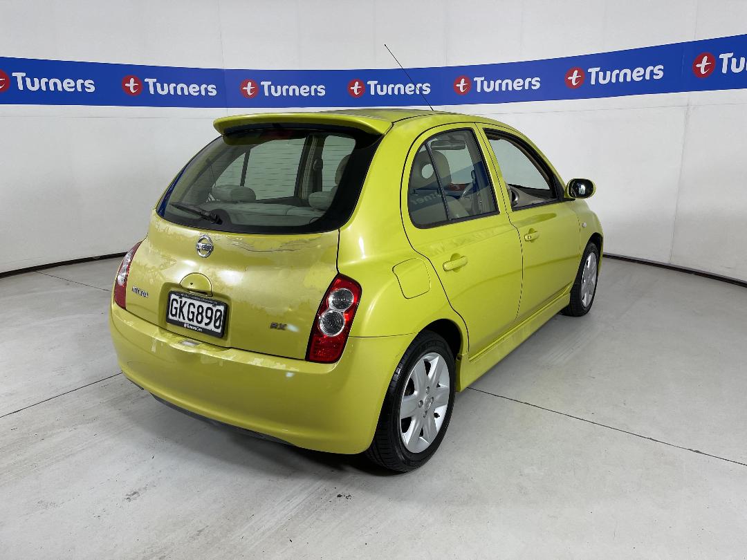 Photo '7' of Nissan Micra