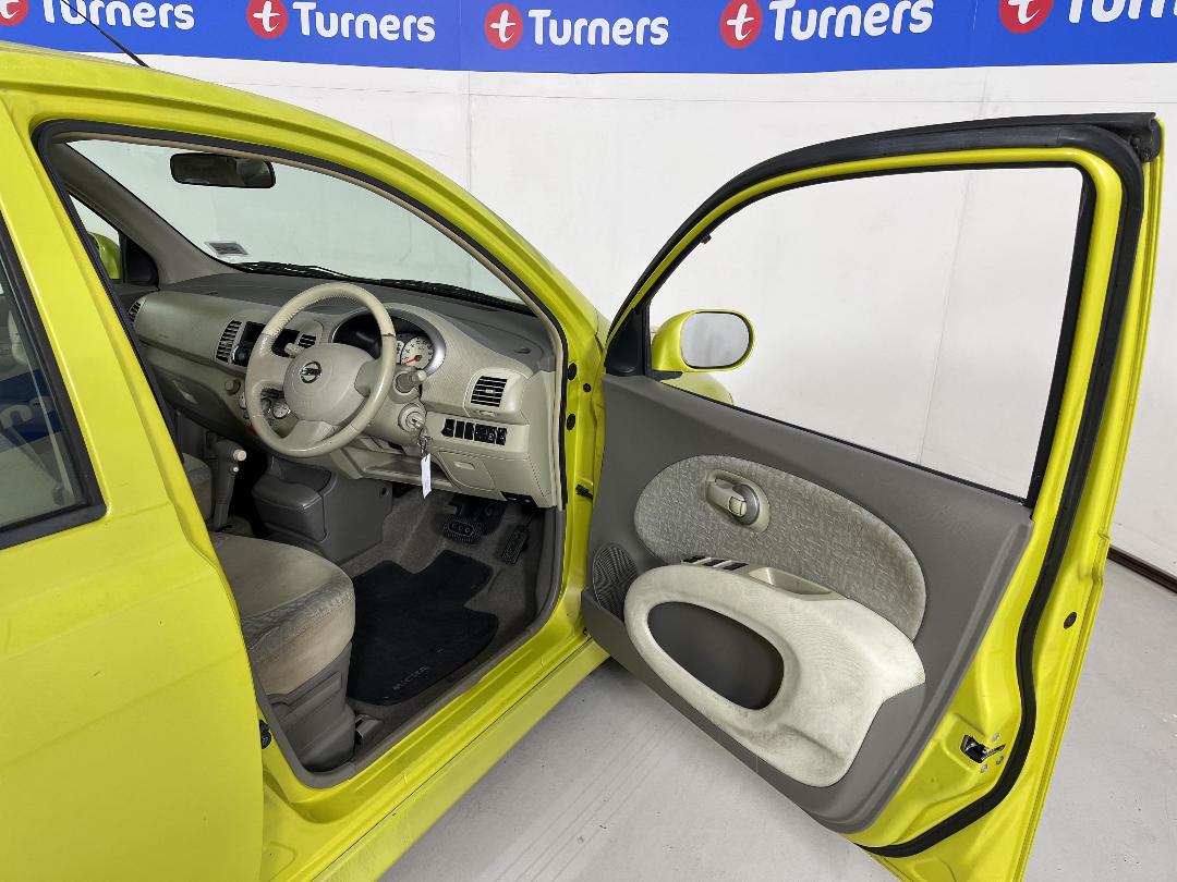 Photo '15' of Nissan Micra