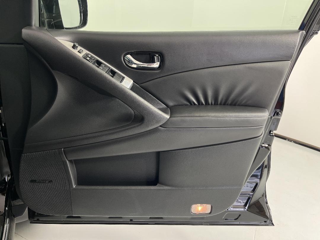 Photo '15' of Nissan Murano