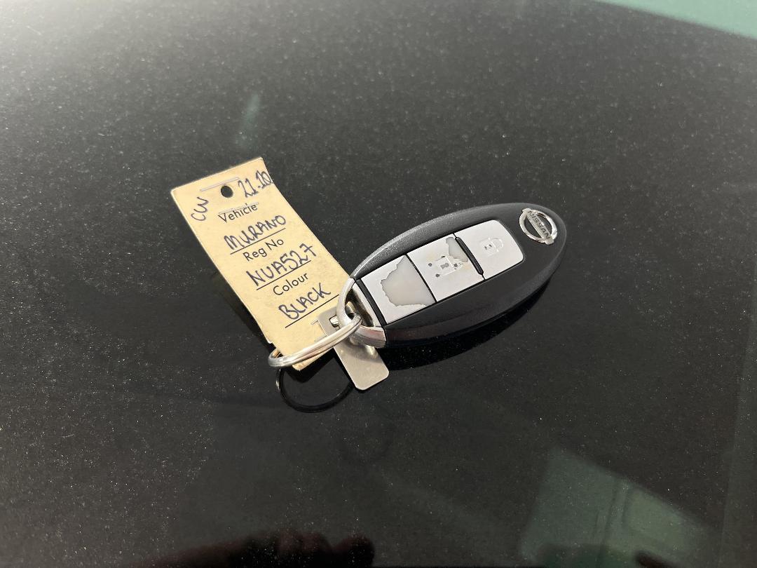 Photo '22' of Nissan Murano