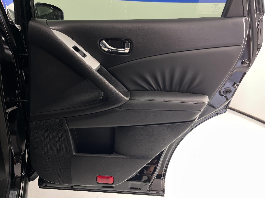 Photo '19' of Nissan Murano