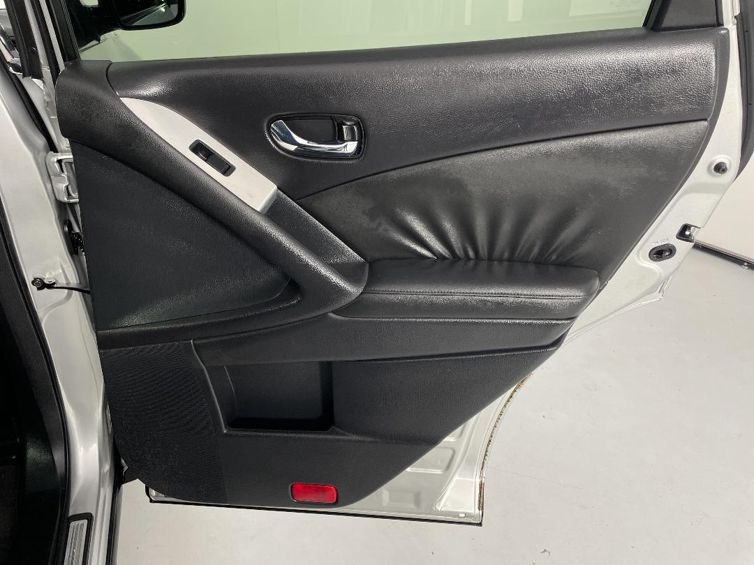 Photo '19' of Nissan Murano