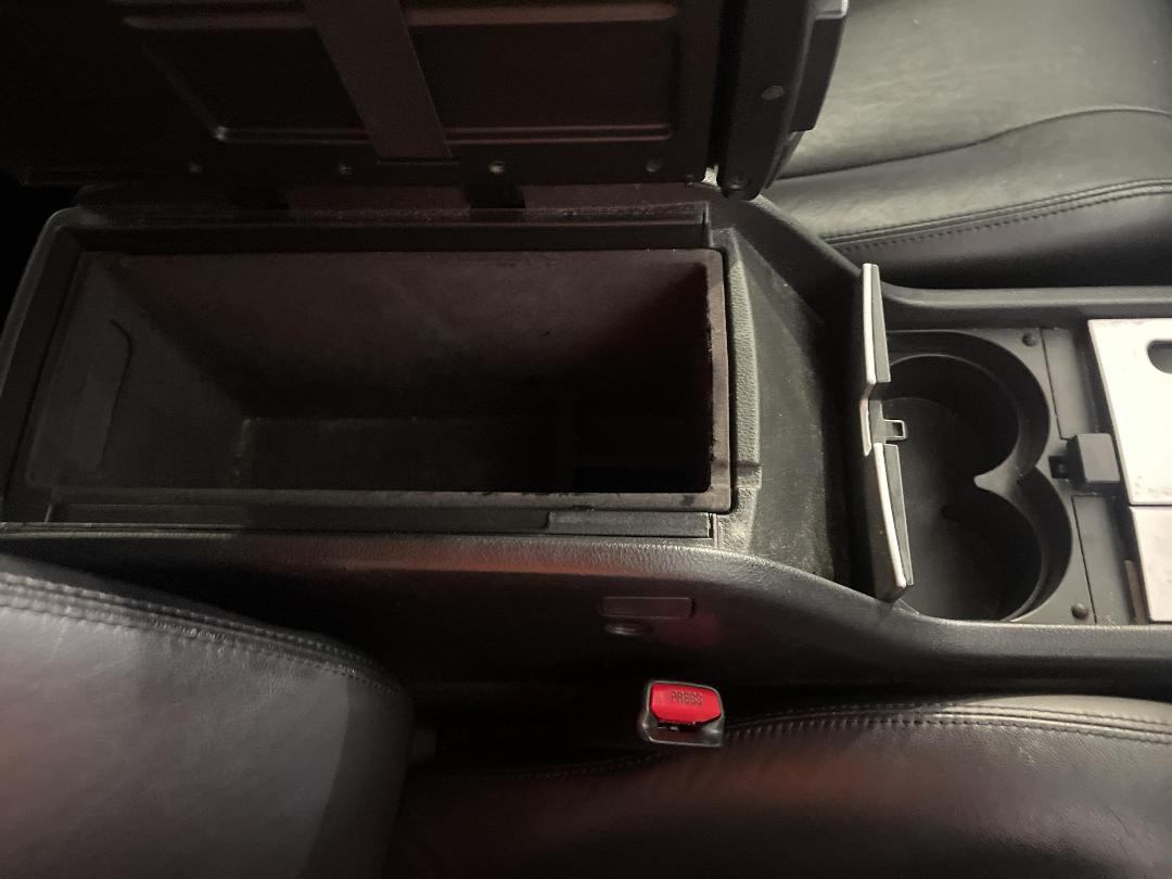 Photo '32' of Nissan Murano Photo '32' of Nissan Murano