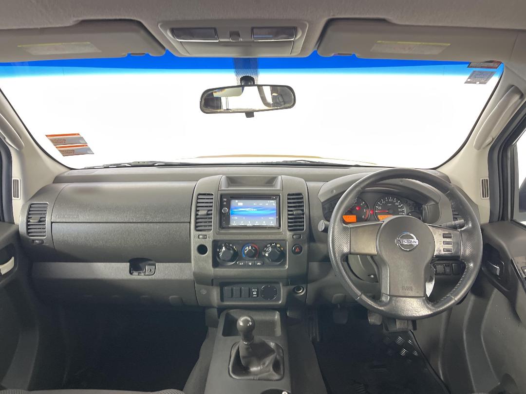 Photo '17' of Nissan Navara