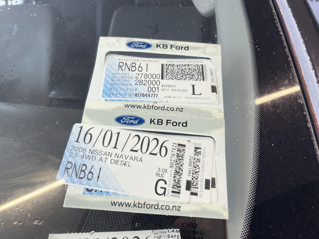 Photo '24' of Nissan Navara Photo '24' of Nissan Navara