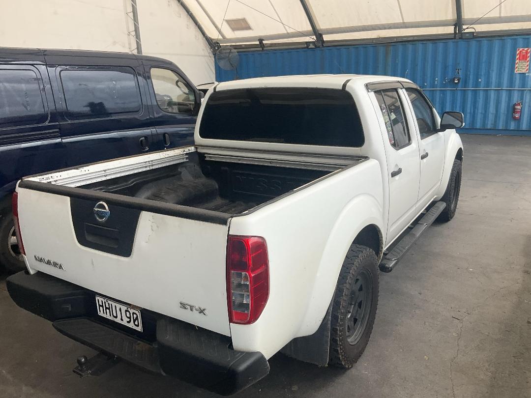 Photo '14' of Nissan Navara Photo '14' of Nissan Navara