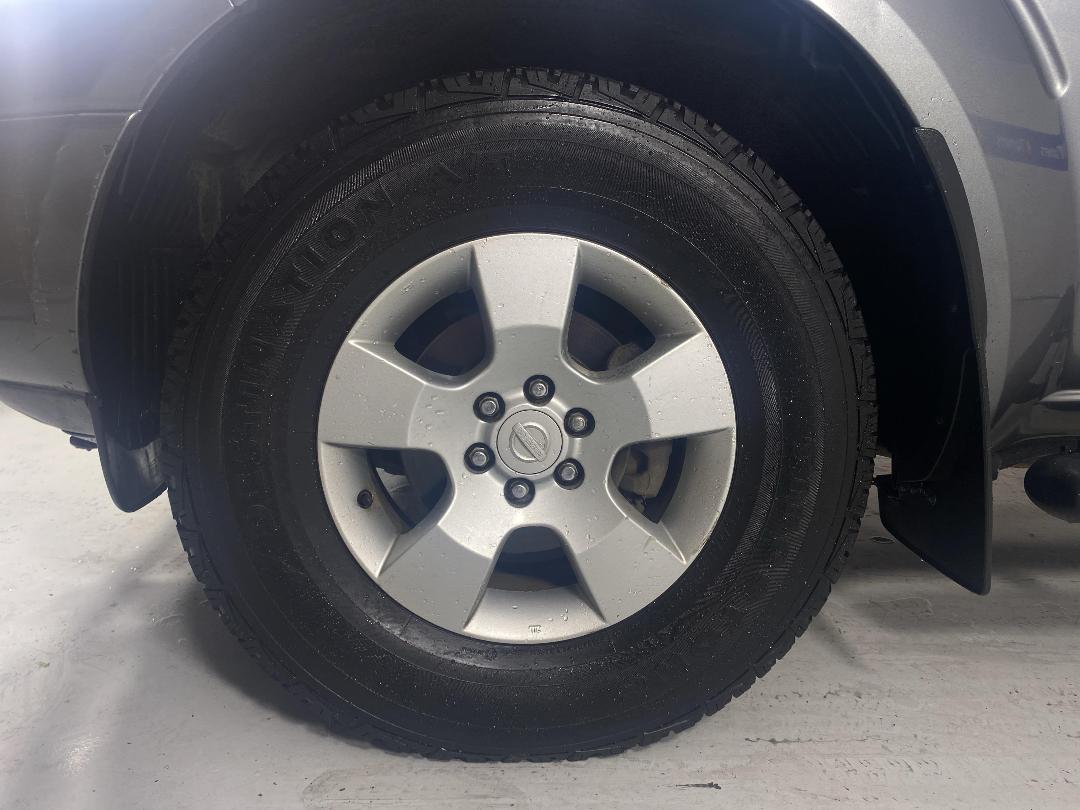 Photo '10' of Nissan Navara