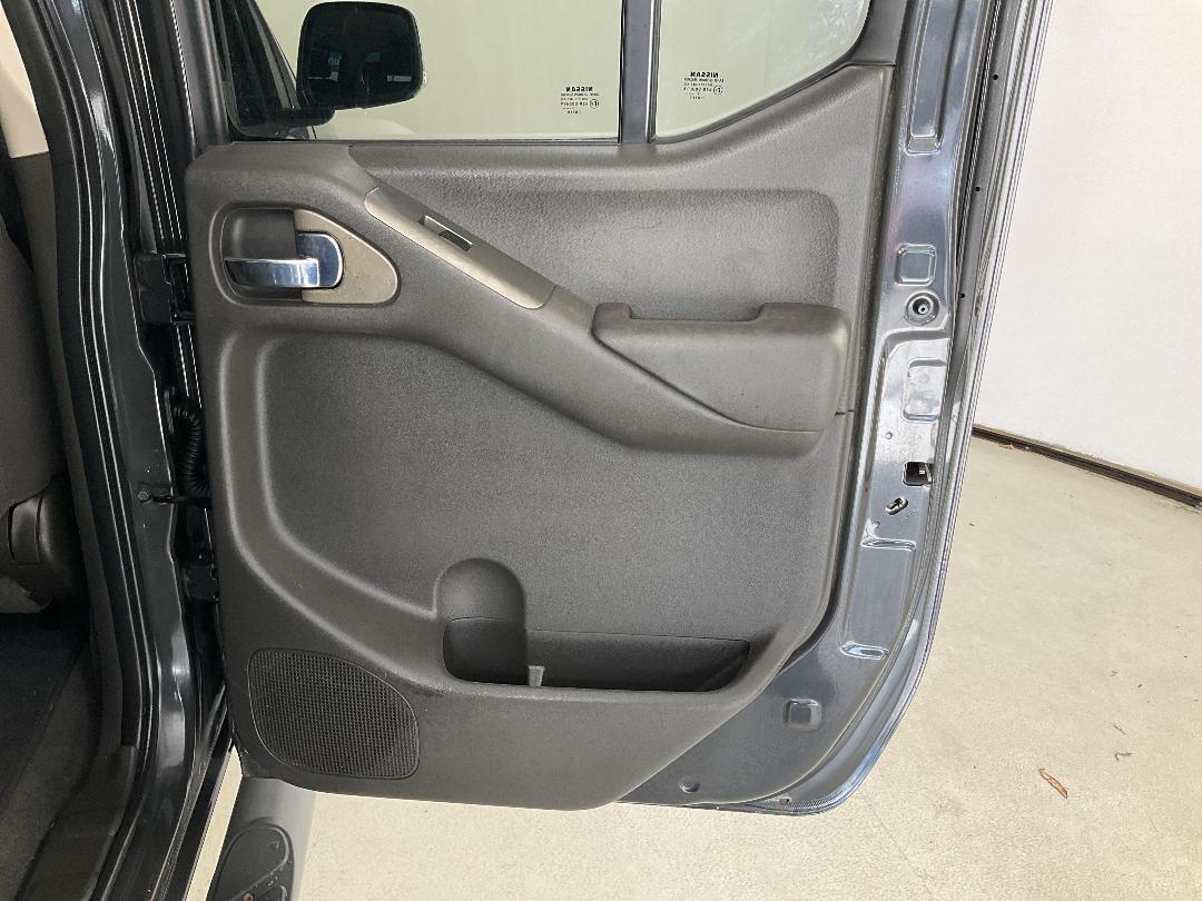 Photo '19' of Nissan Navara