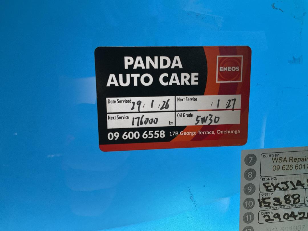 Photo '24' of Nissan Navara