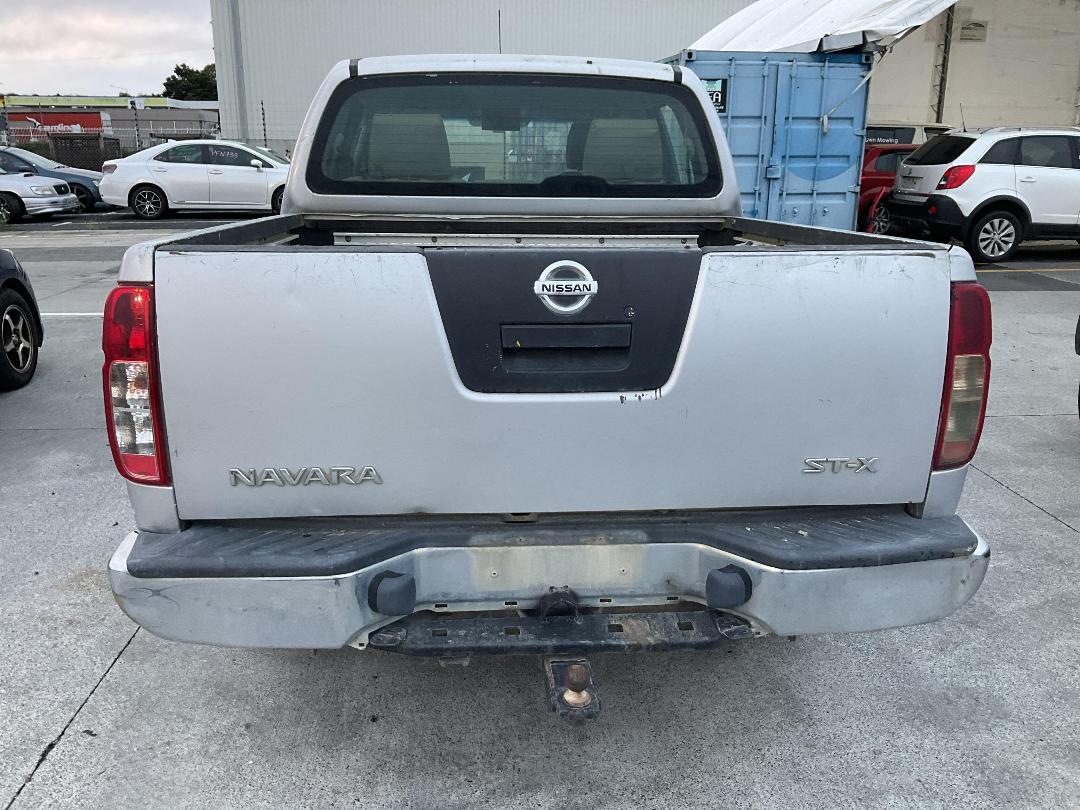 Photo '18' of Nissan Navara Photo '18' of Nissan Navara