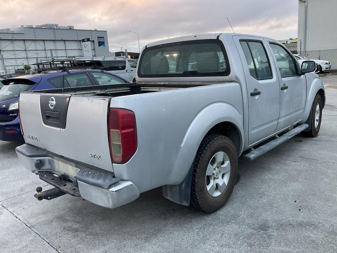 Photo '21' of Nissan Navara Photo '21' of Nissan Navara