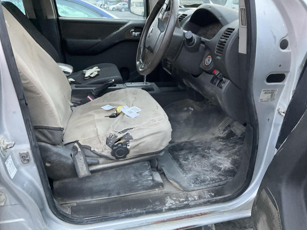 Photo '27' of Nissan Navara Photo '27' of Nissan Navara