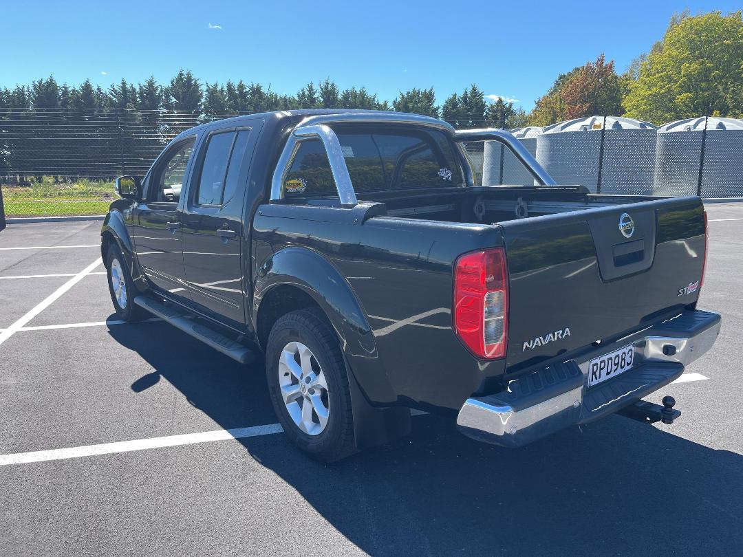 Photo '10' of Nissan Navara Photo '10' of Nissan Navara